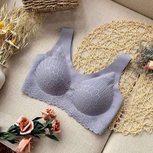 5D Contour Bra Grey Lace Breathable sports bra